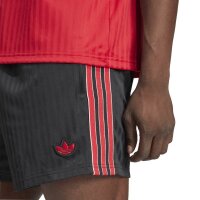 adidas Manchester United Icon Trainingsshorts Herren - schwarz/rot